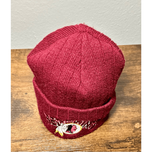 Vintage 1990s Washington Redskins NFL Women’s/Kid’s Burgundy Knit Hat Beanie - Picture 9 of 12